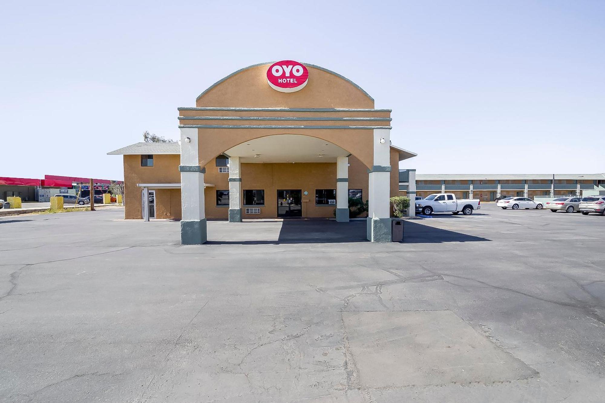 Oyo Hotel Eloy Casa Grande Near I-10 Ngoại thất bức ảnh